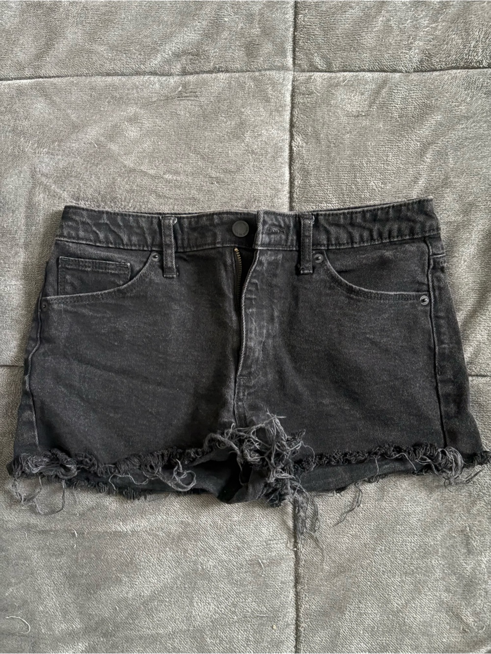 Universal Thread Black Frayed Hem Denim Cutoff Shorts